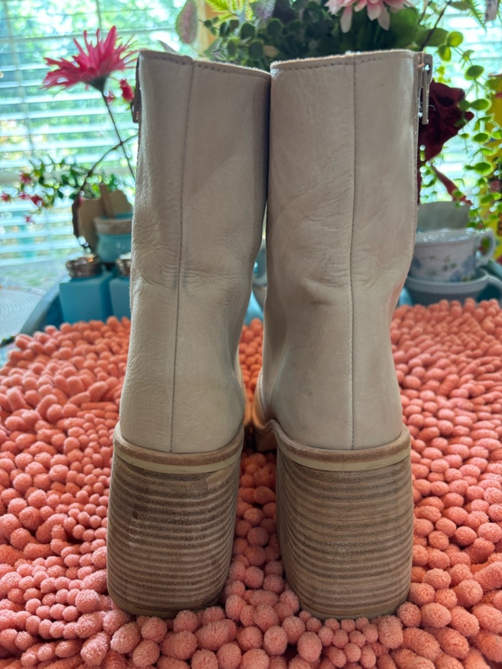 Cream Free People Ruby Platform Ankle Boots size 6.5 - Picture 4 of 11